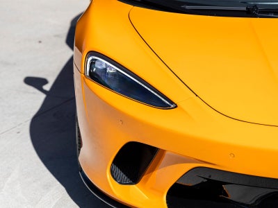 2021 McLaren GT Base
