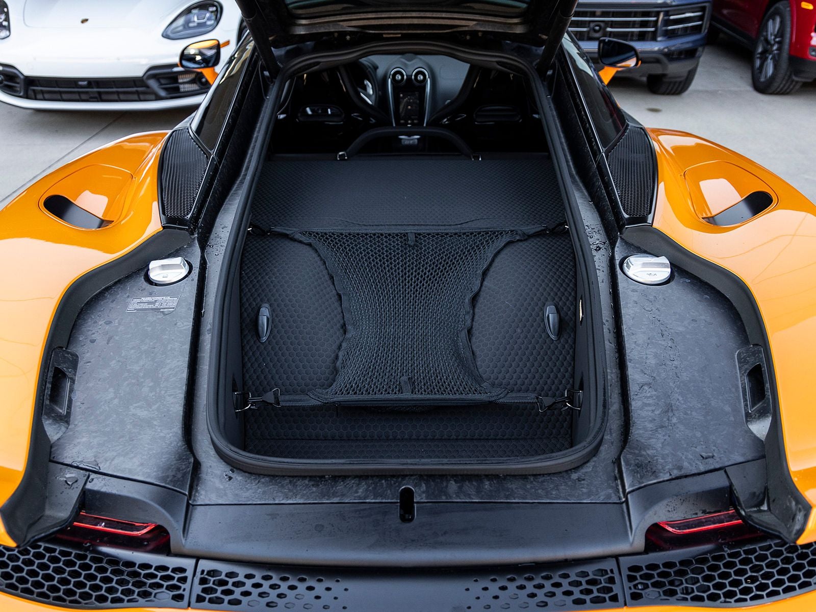 2021 McLaren GT Base