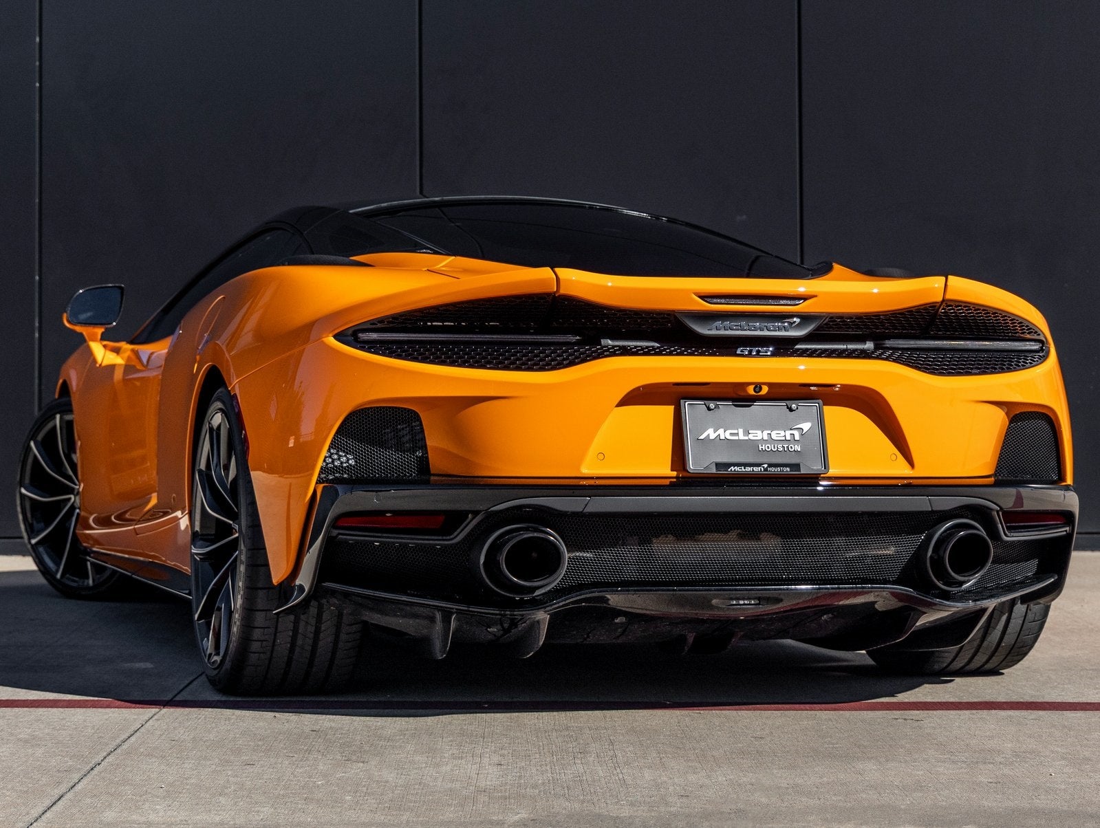2025 McLaren GTS Base