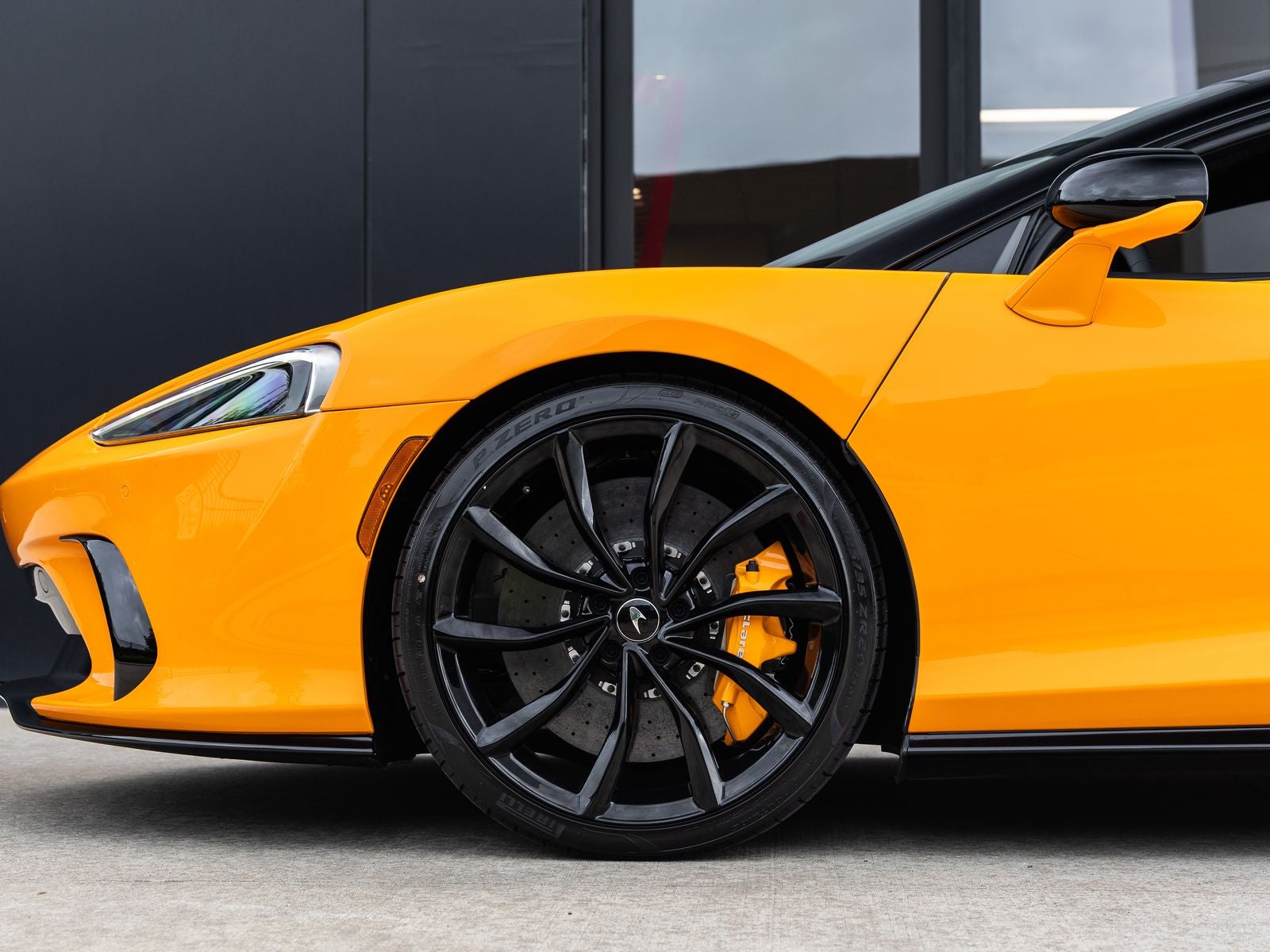 2026 McLaren GTS Base