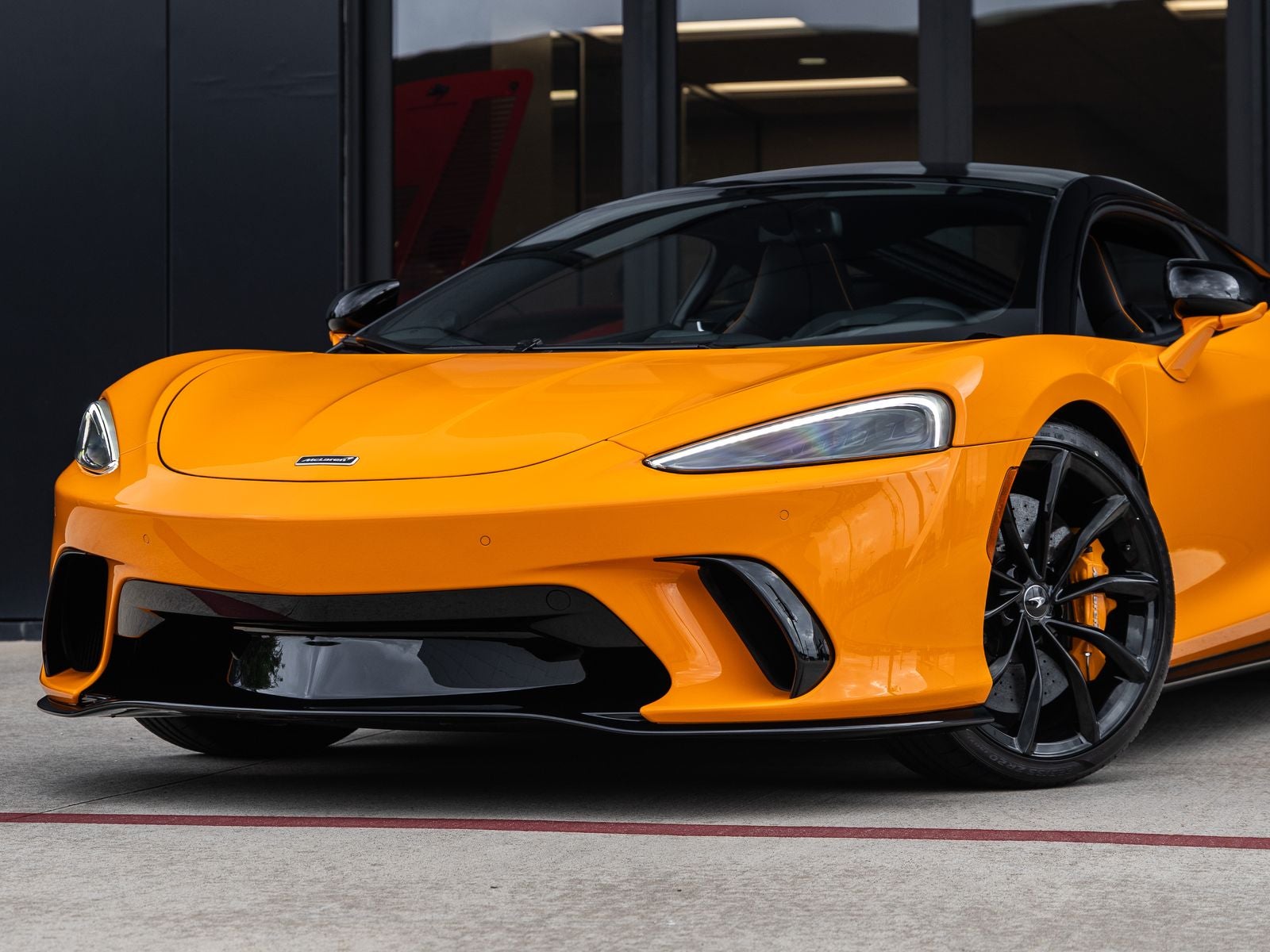 2026 McLaren GTS Base