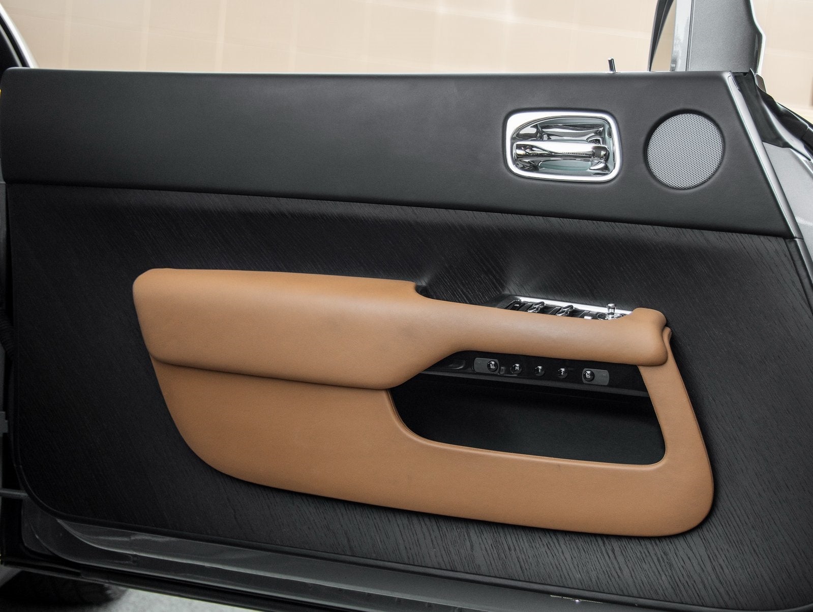 2017 Rolls-Royce Wraith Base