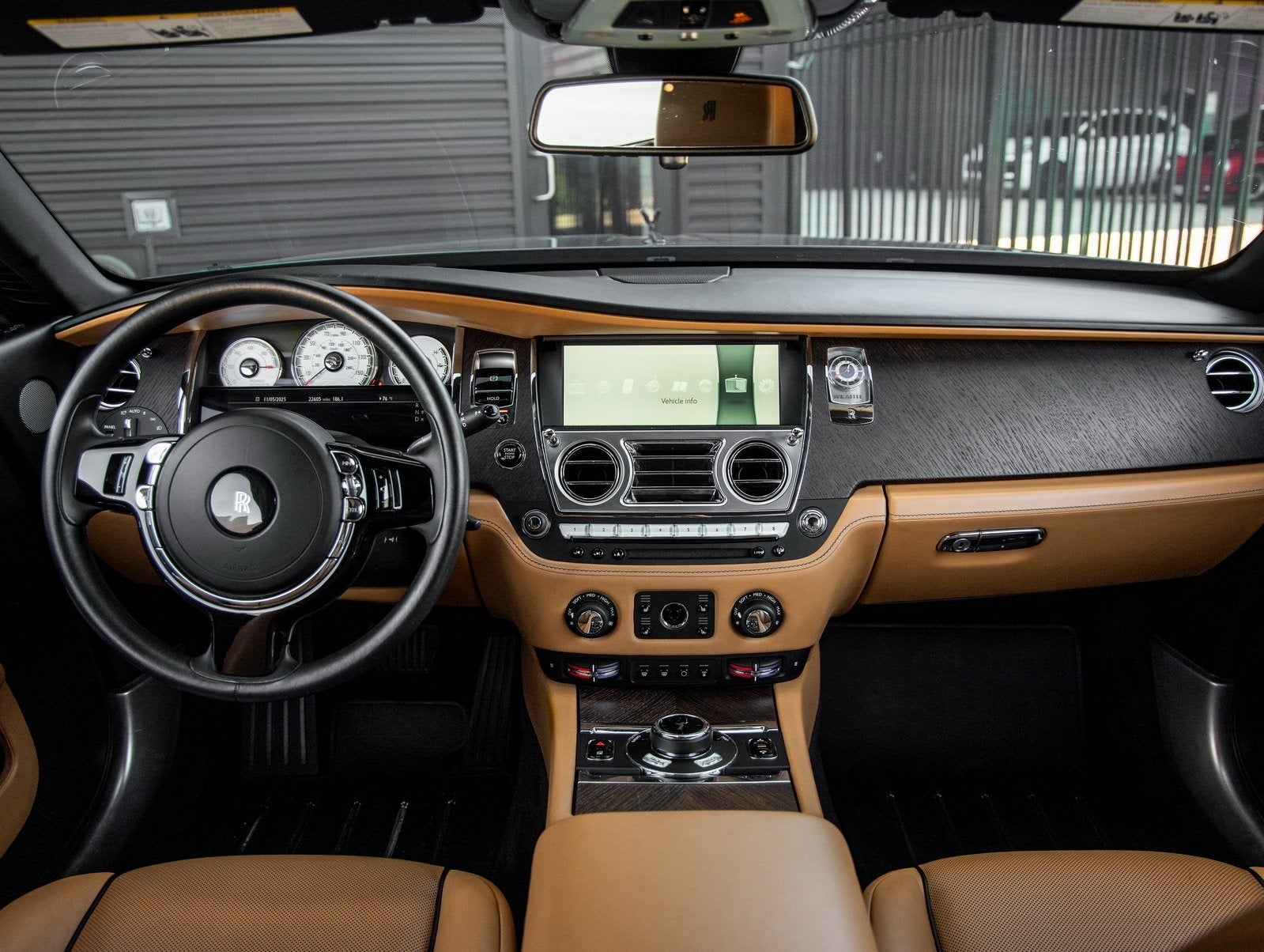 2017 Rolls-Royce Wraith Base