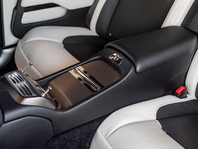 2018 Rolls-Royce Wraith Base