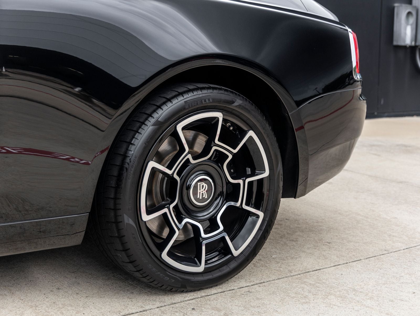 2018 Rolls-Royce Wraith Base