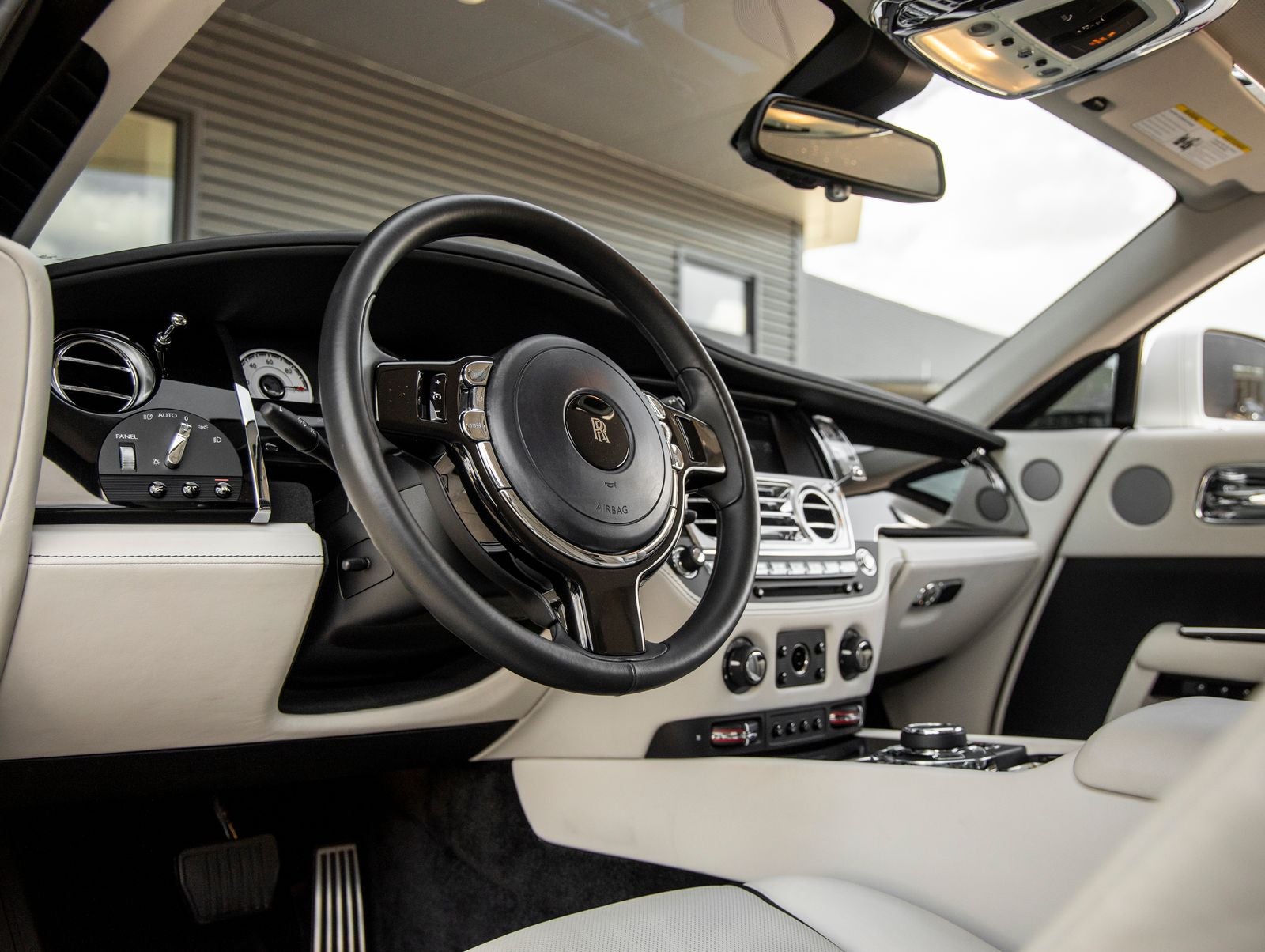 2018 Rolls-Royce Wraith Base