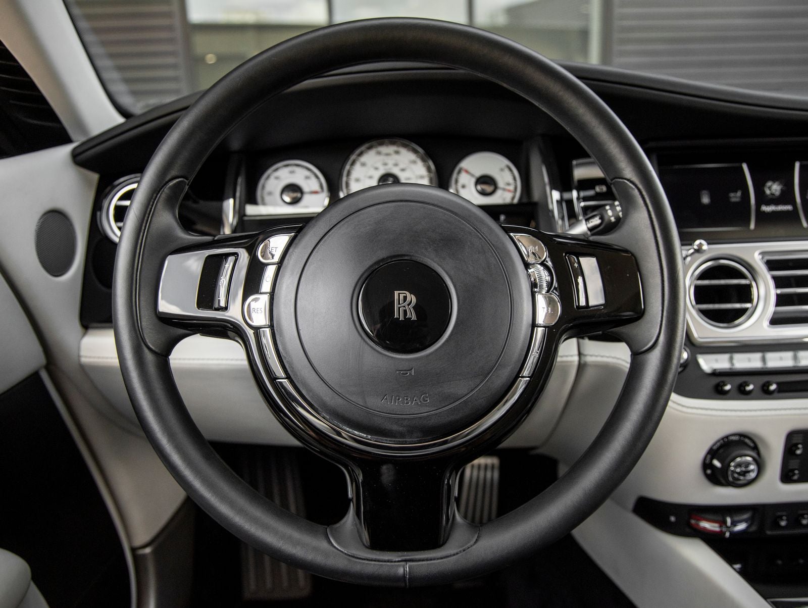 2018 Rolls-Royce Wraith Base