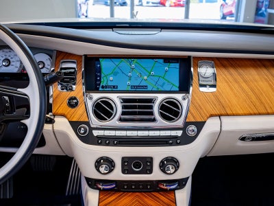 2018 Rolls-Royce Dawn Base