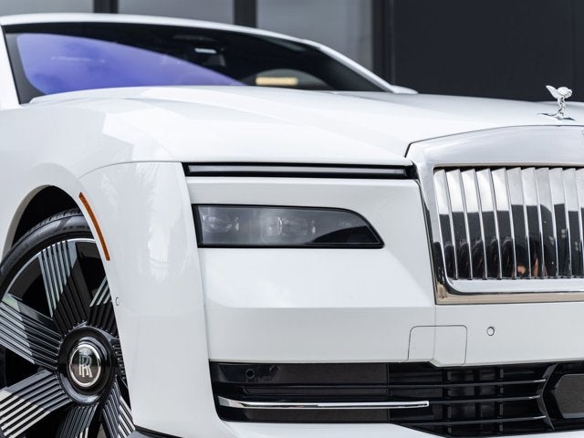 2024 Rolls-Royce Spectre 