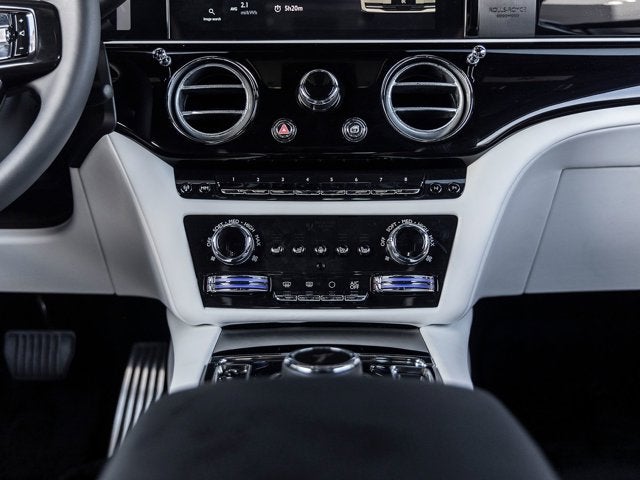 2024 Rolls-Royce Spectre 