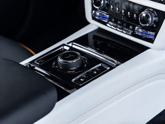 2024 Rolls-Royce Spectre 