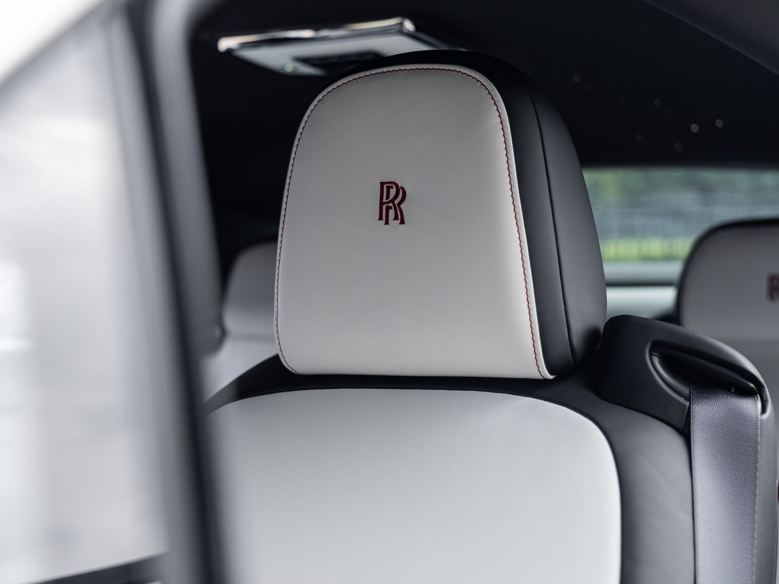 2026 Rolls-Royce Spectre 