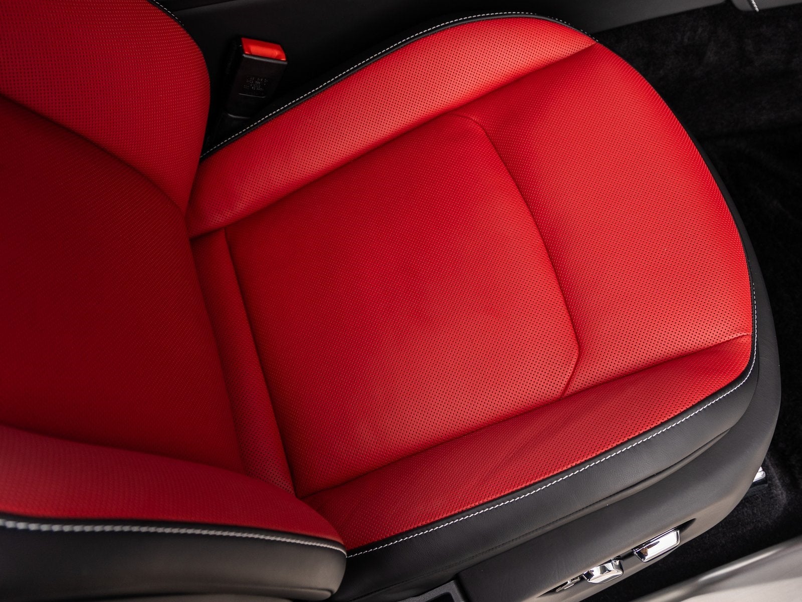 2024 Rolls-Royce Spectre Base