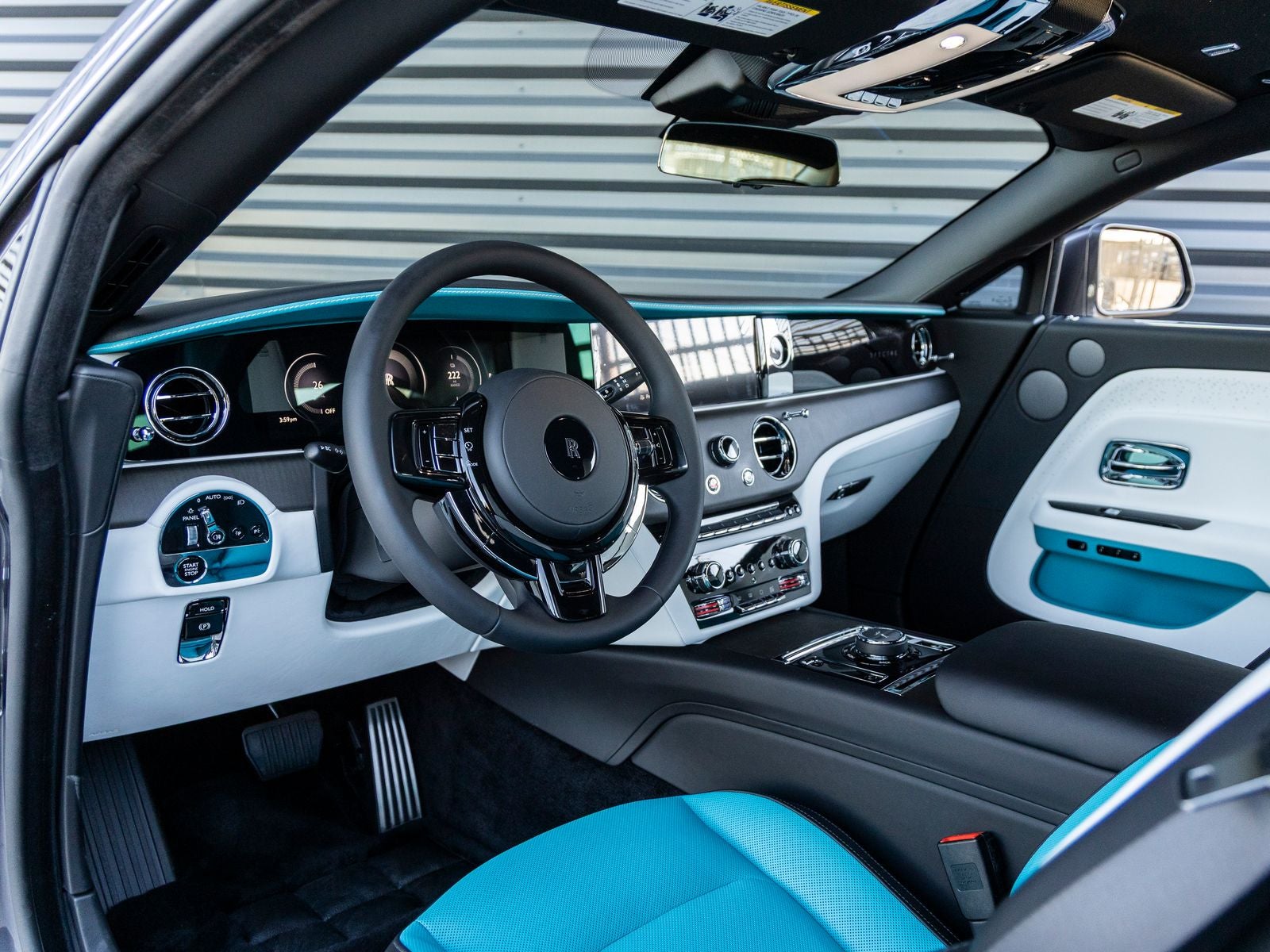 2025 Rolls-Royce Spectre 