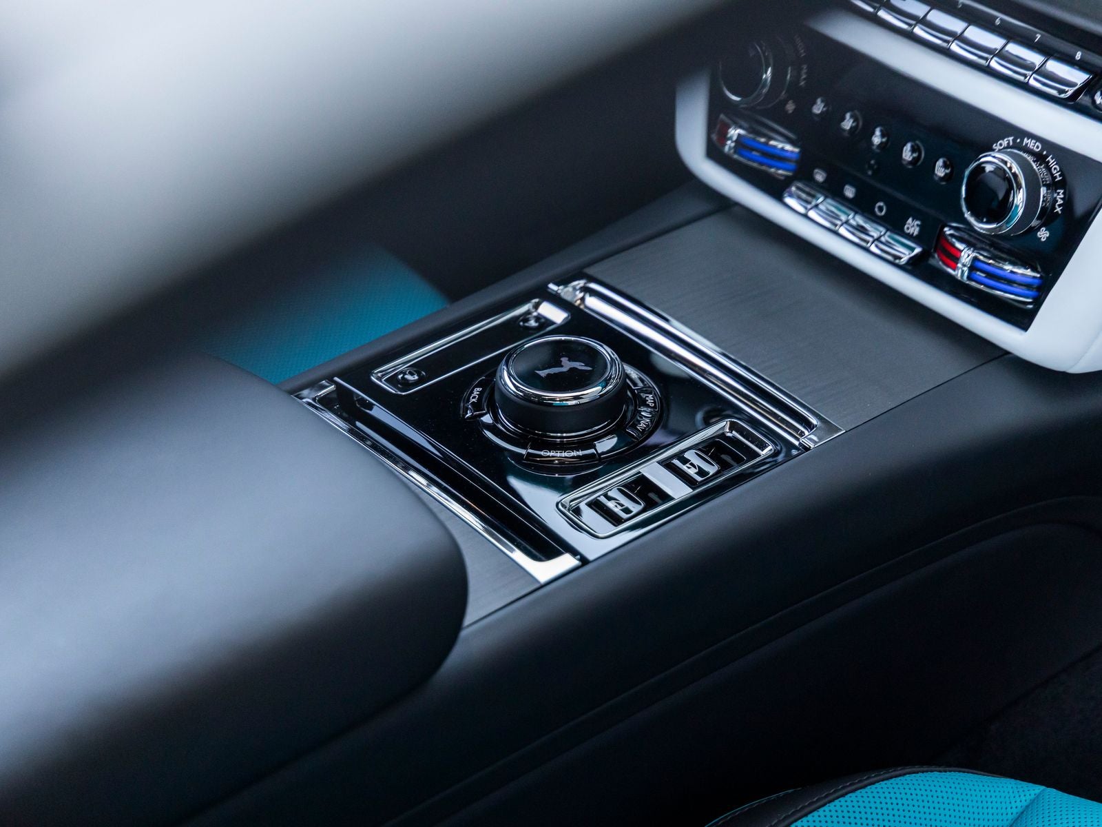 2025 Rolls-Royce Spectre 