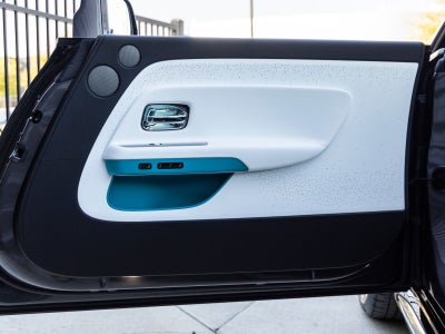 2025 Rolls-Royce Spectre 