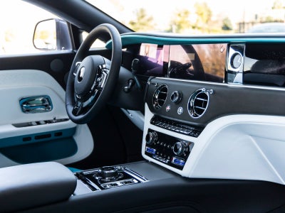 2025 Rolls-Royce Spectre 