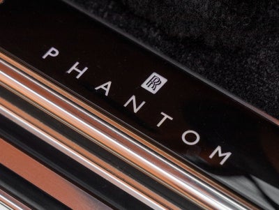 2022 Rolls-Royce Phantom Base
