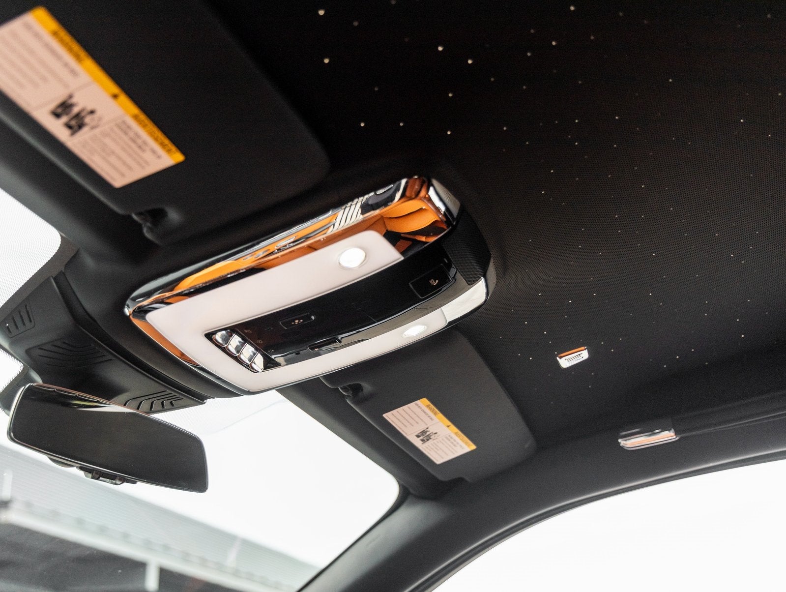 2022 Rolls-Royce Phantom Base