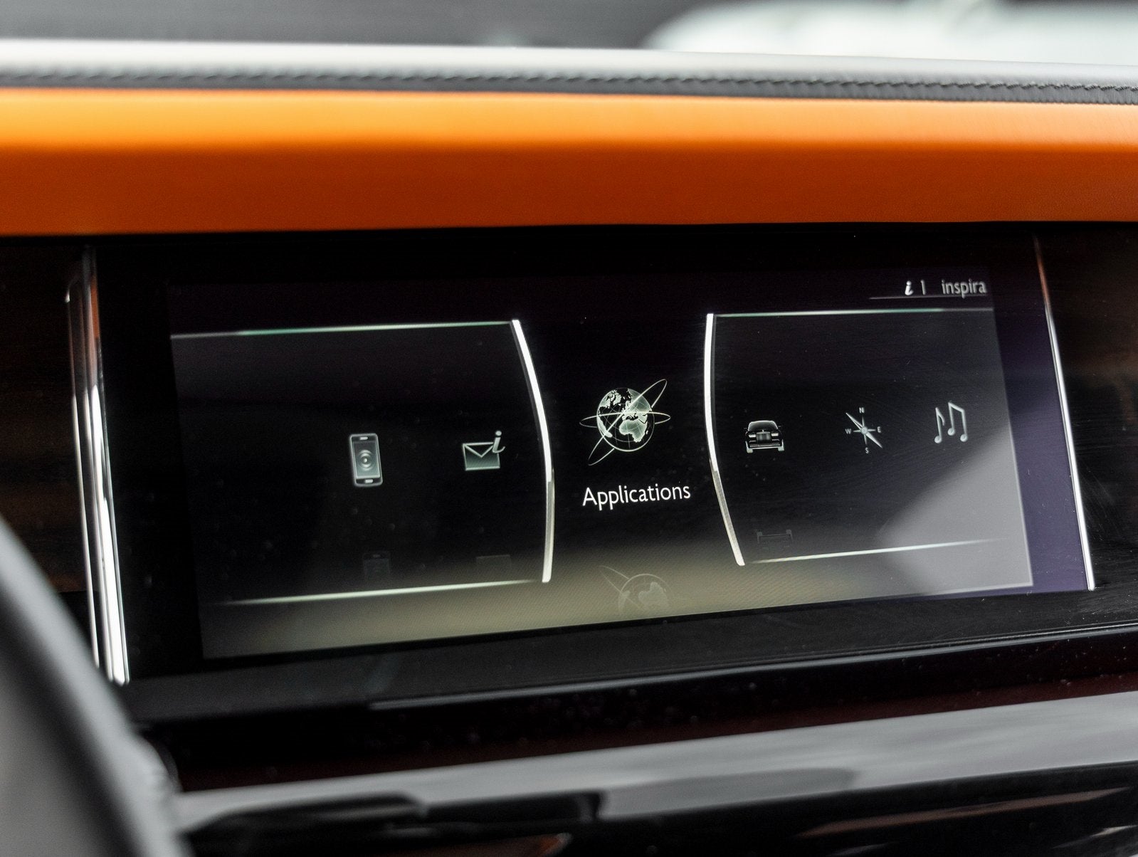 2022 Rolls-Royce Phantom Base