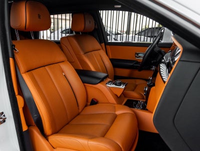 2022 Rolls-Royce Phantom Base