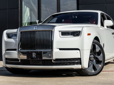2022 Rolls-Royce Phantom Base
