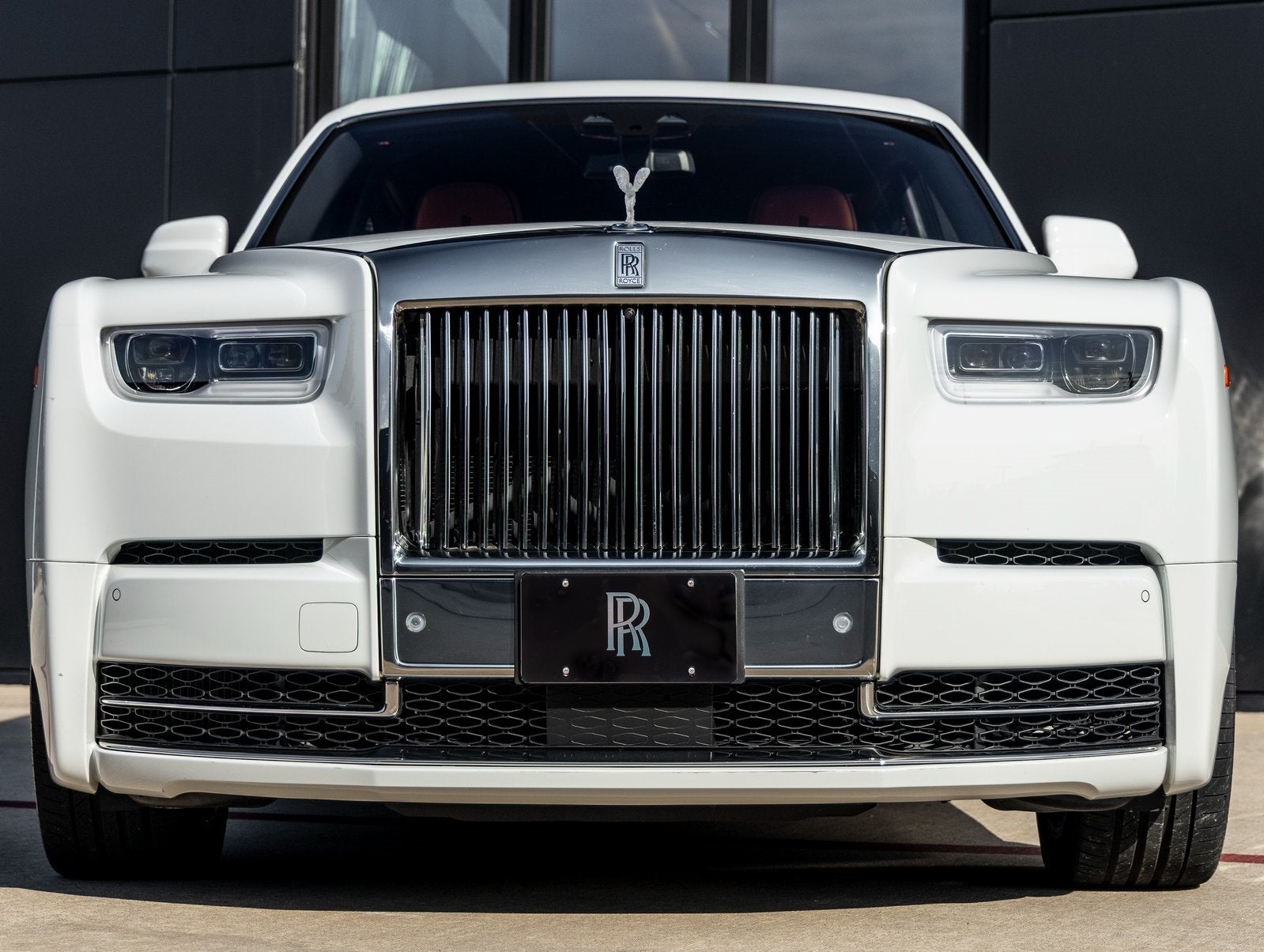 2022 Rolls-Royce Phantom Base