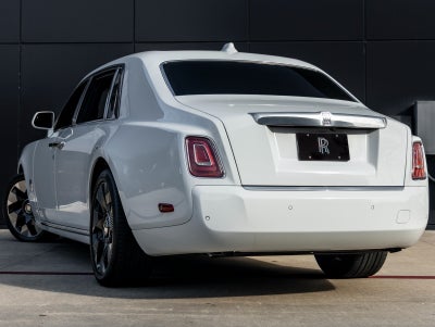 2022 Rolls-Royce Phantom Base