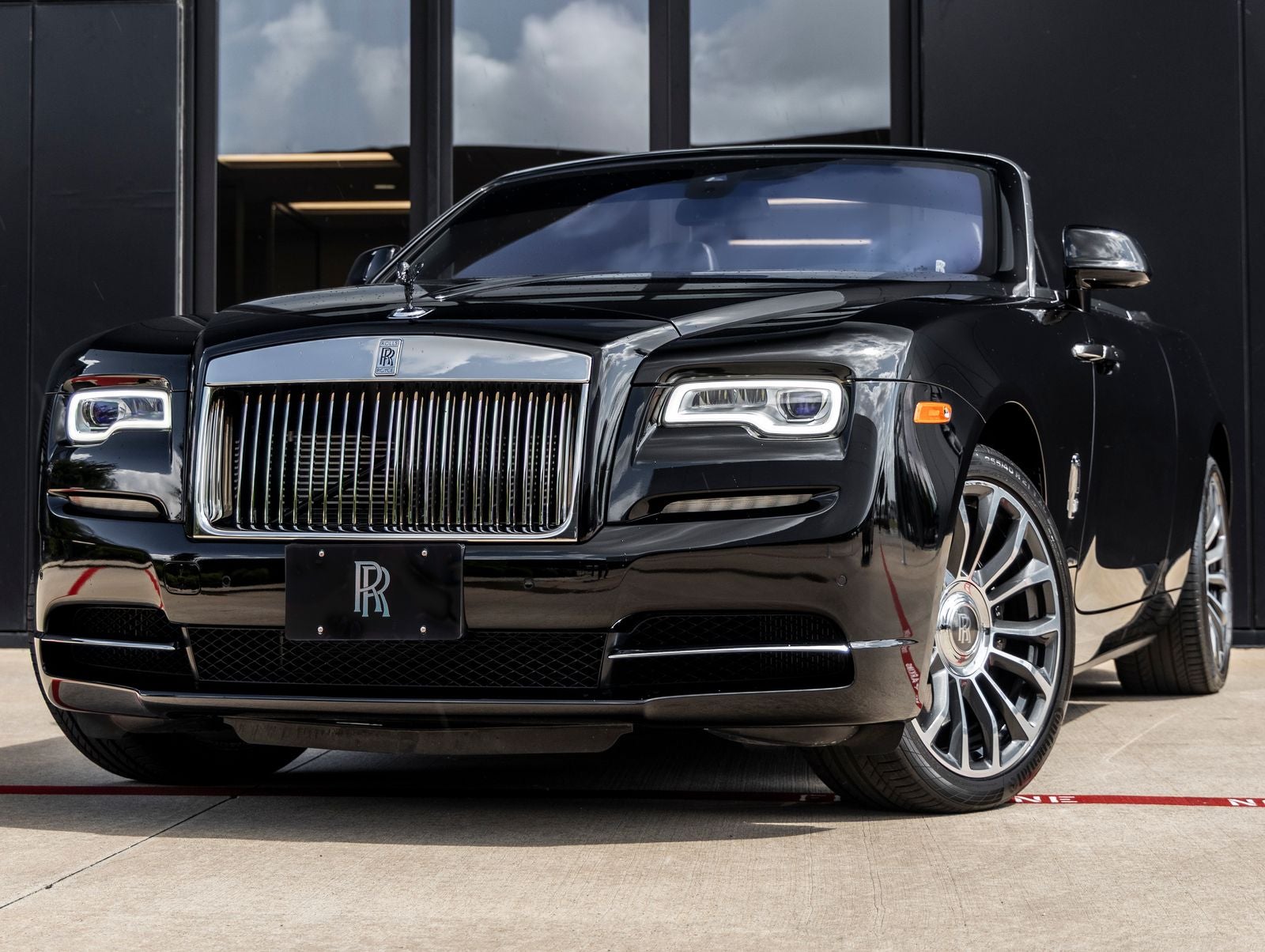 2020 Rolls-Royce Dawn Base
