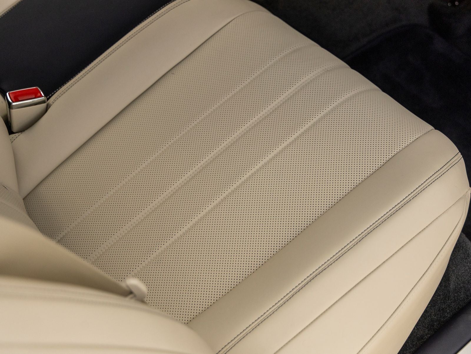 2026 Bentley Flying Spur Base