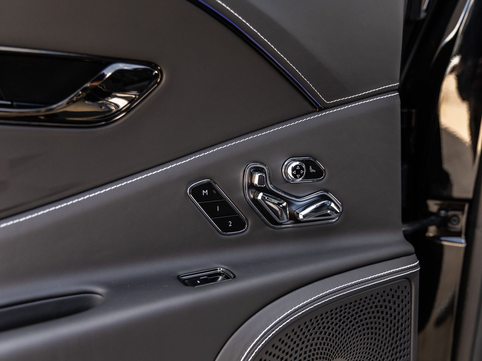 2025 Bentley Flying Spur Speed