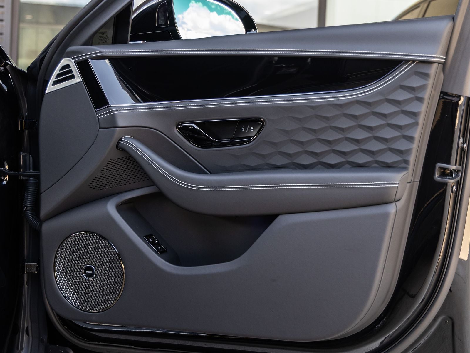 2025 Bentley Flying Spur Speed