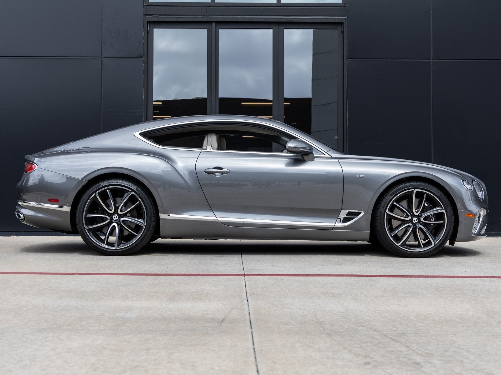 2022 Bentley Continental GT V8