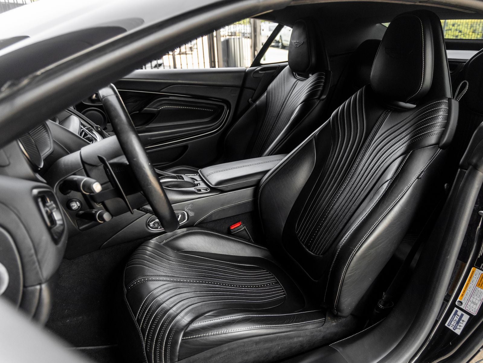 2019 Aston Martin DB11 Volante