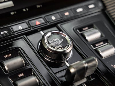 2025 Aston Martin DB12 Base