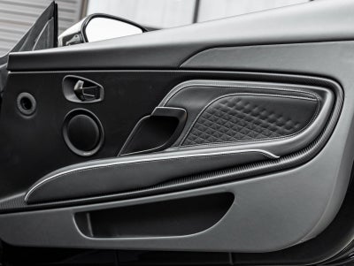 2022 Aston Martin DBS Superleggera