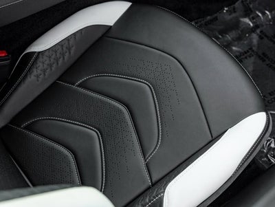 2022 Aston Martin DBS Superleggera