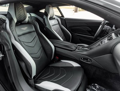 2022 Aston Martin DBS Superleggera