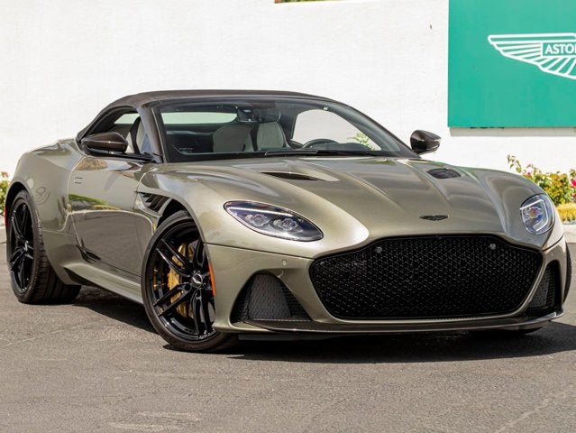 2023 Aston Martin DBS Volante