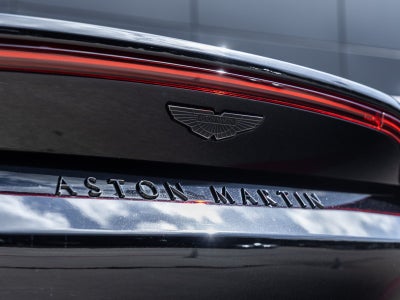2023 Aston Martin Vantage Base