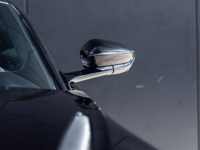 2023 Aston Martin Vantage Base