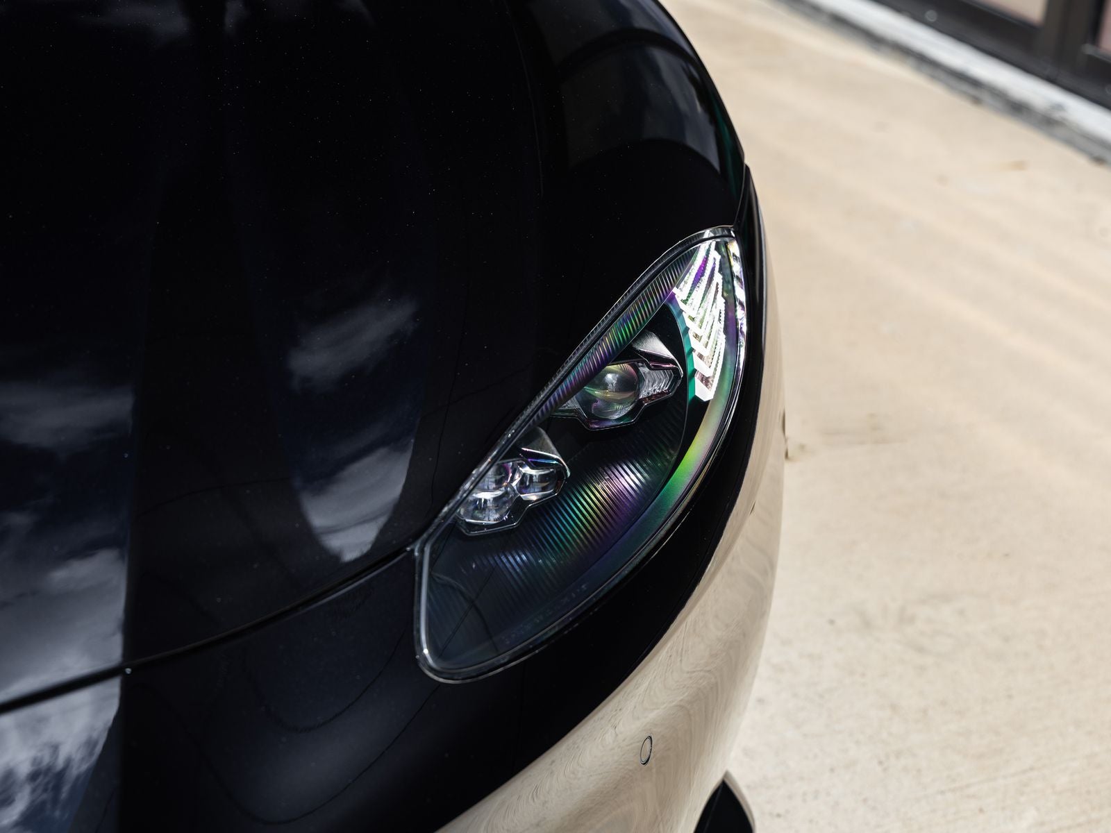 2023 Aston Martin Vantage Base