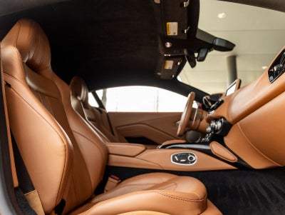 2020 Aston Martin Vantage Base
