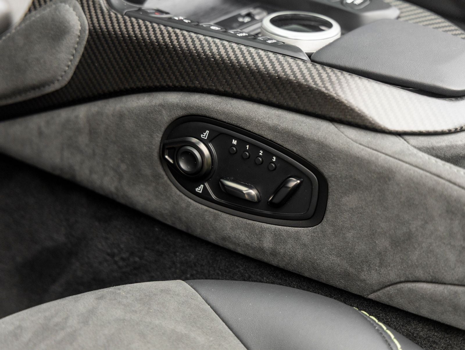 2023 Aston Martin Vantage F1 Edition