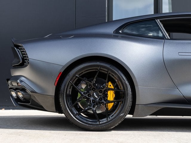 2025 Aston Martin Vanquish V12