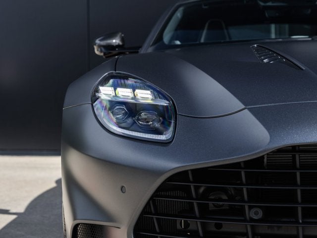 2025 Aston Martin Vanquish V12