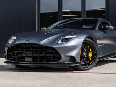 2025 Aston Martin Vanquish V12