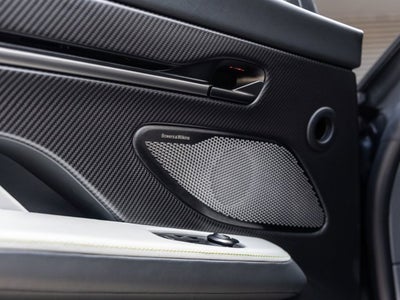 2025 Aston Martin Vanquish V12