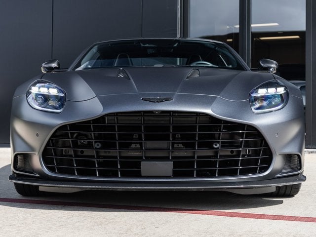 2025 Aston Martin Vanquish V12