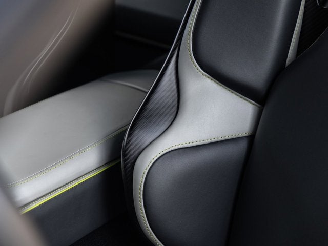 2025 Aston Martin Vanquish V12